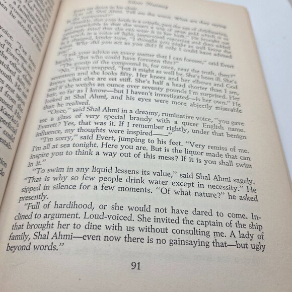 Vintage Book 1947 - Silver Nutmeg - by Norah Lofts - Picture 8 of 15